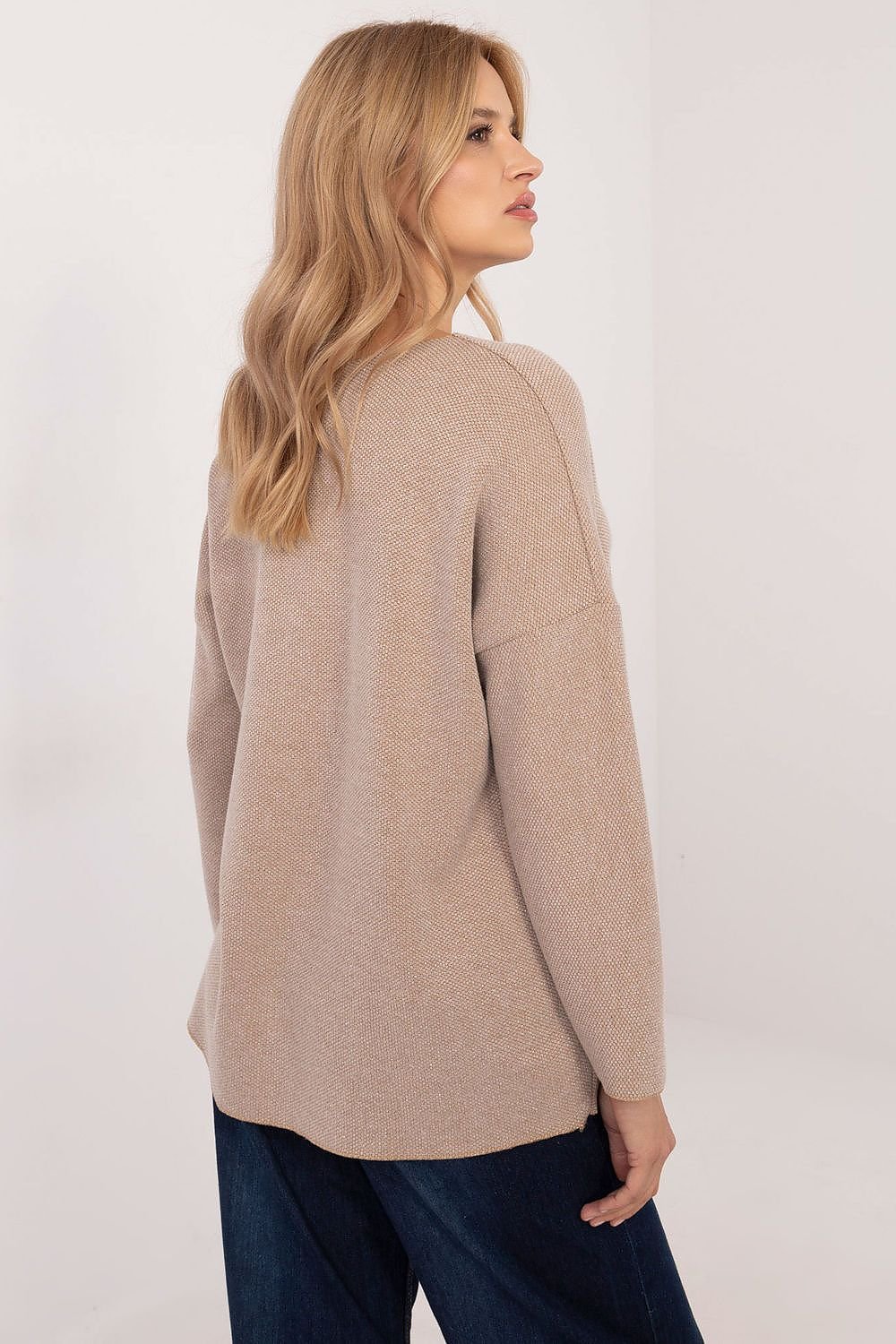 Elegant Women's Sweater with Shimmering Thread