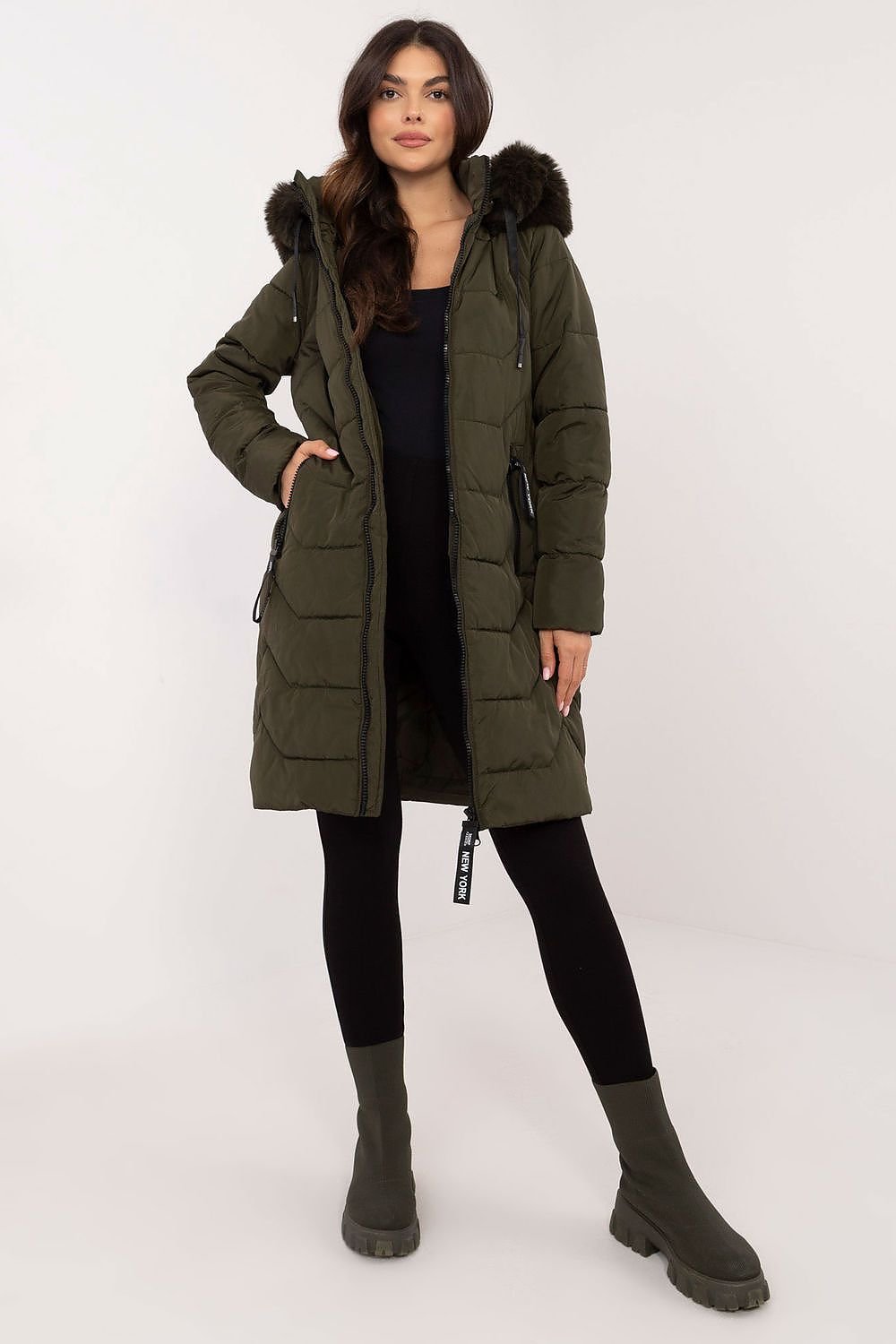 Women's Quilted Down Jacket with Detachable Hood and Fur