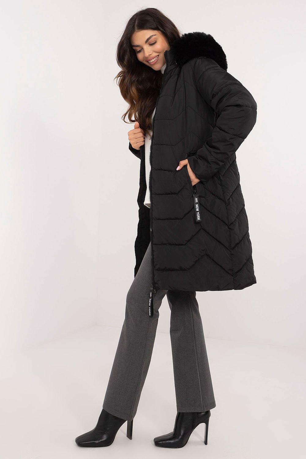 Women's Quilted Down Jacket with Detachable Hood and Fur