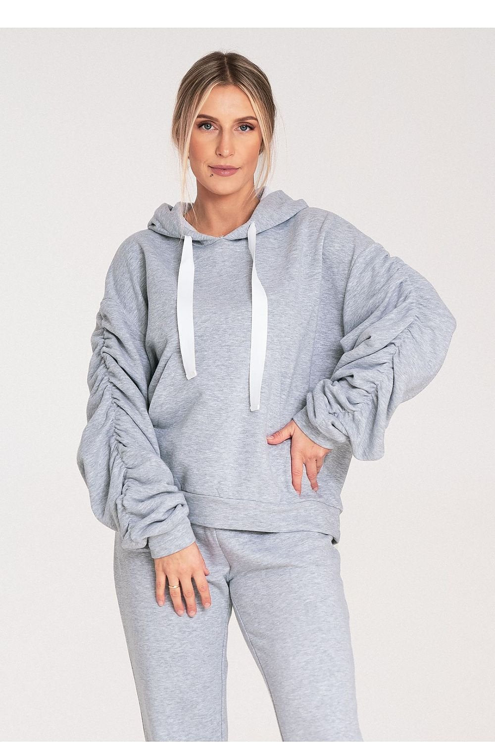 Thick Cotton Hoodie with Ribbing and Pleated Decorative Sleeves