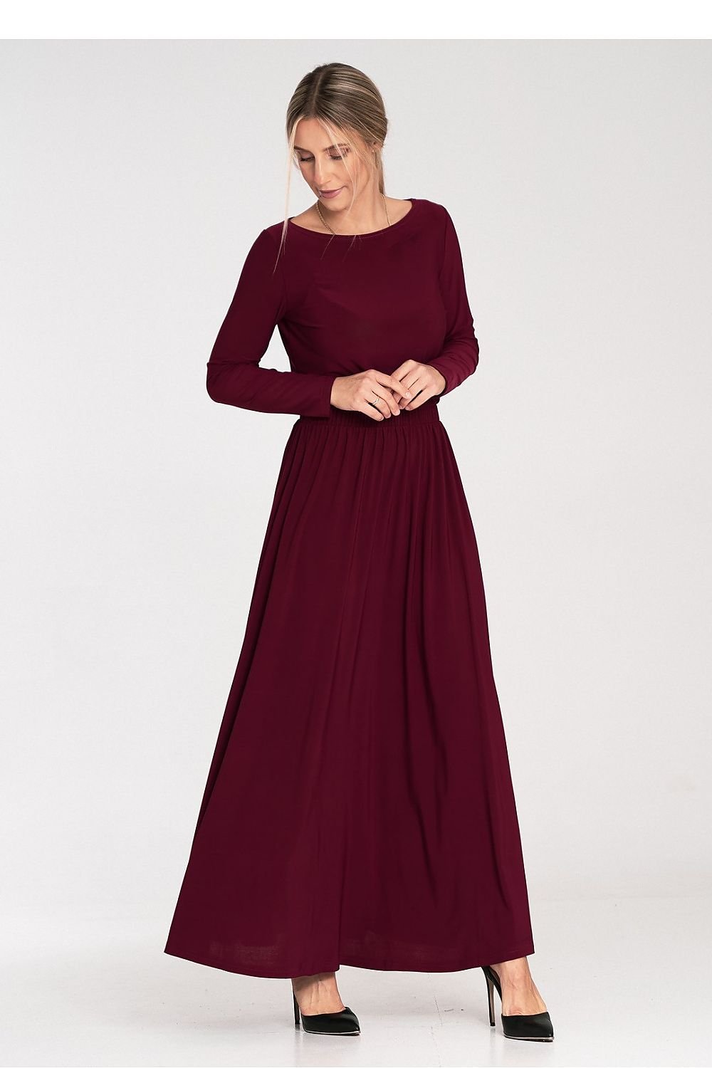 Robe longue simple à manches longues et taille élastique