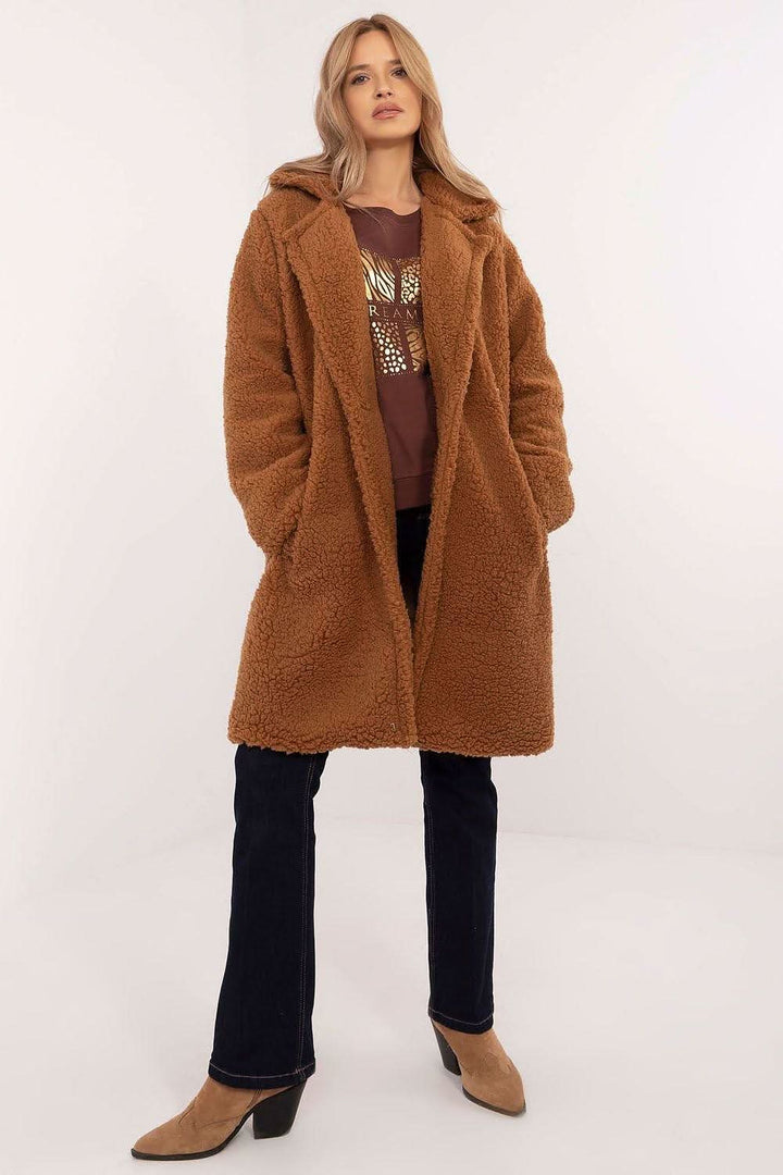 Elegant Knee-Length Winter Coat with Button Closure and Slip Pockets - Ludowika 