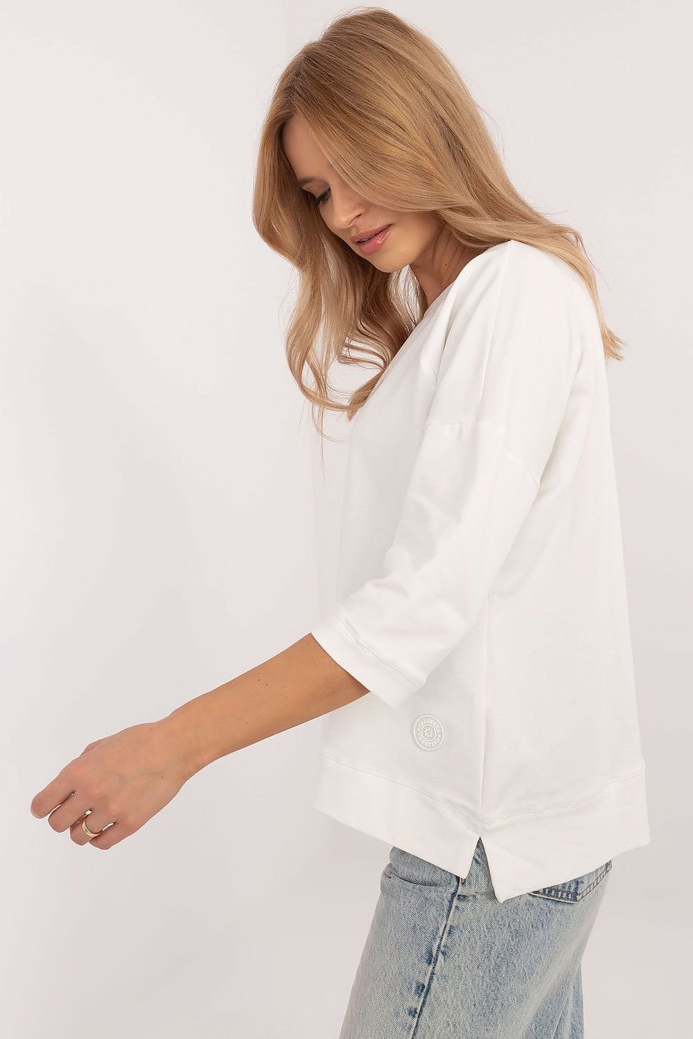 Universal Cotton Blouse with 3/4 Sleeves and Round Neckline