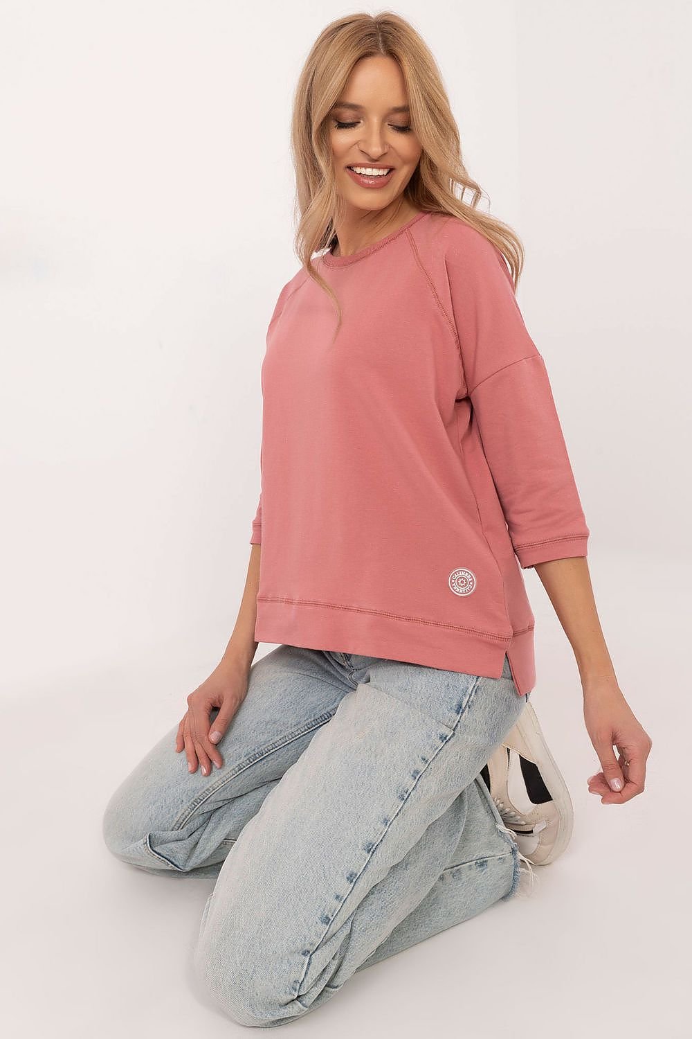 Universal Cotton Blouse with 3/4 Sleeves and Round Neckline