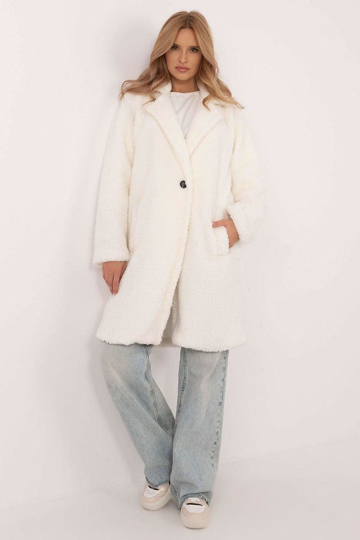 Elegant Knee-Length Winter Coat with Button Closure and Slip Pockets - Ludowika 