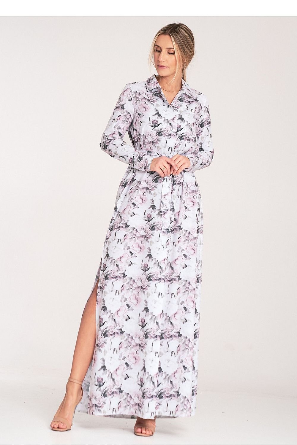 Robe longue boutonnée fleurie avec col et manches longues