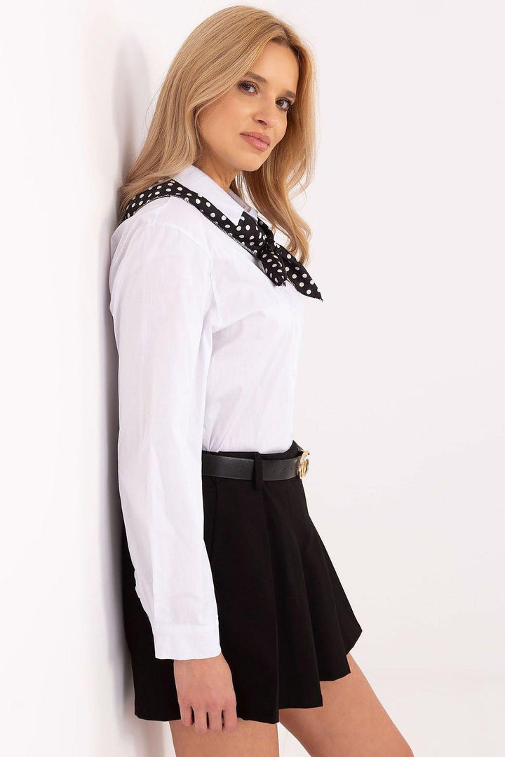Elegant Women's Shirt with Removable Scarf and Classic Cut - Ludowika 