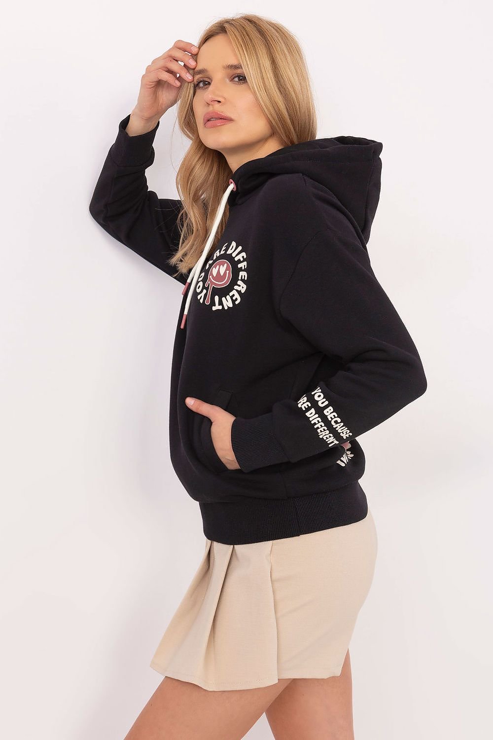 A comfortable and stylish women's casual sweatshirt made from a high-quality cotton and polyester blend, featuring prints on the front, back, and sleeves, with a hood and slip pockets for added functionality. Ideal for colder days, with a modern, versatile design that pairs well with jeans, leggings, or sweatpants.






