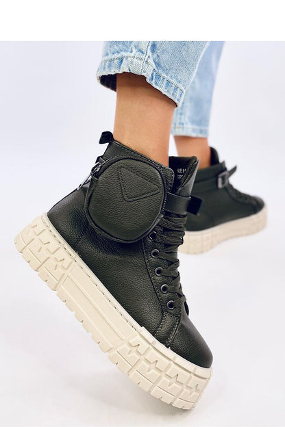 A pair of women's laced ankle sneakers featuring a classic sporty design with a removable fanny pack, 4 cm high sole, and soft fabric lining. Made from eco leather, these sneakers combine style, comfort, and sustainability.







