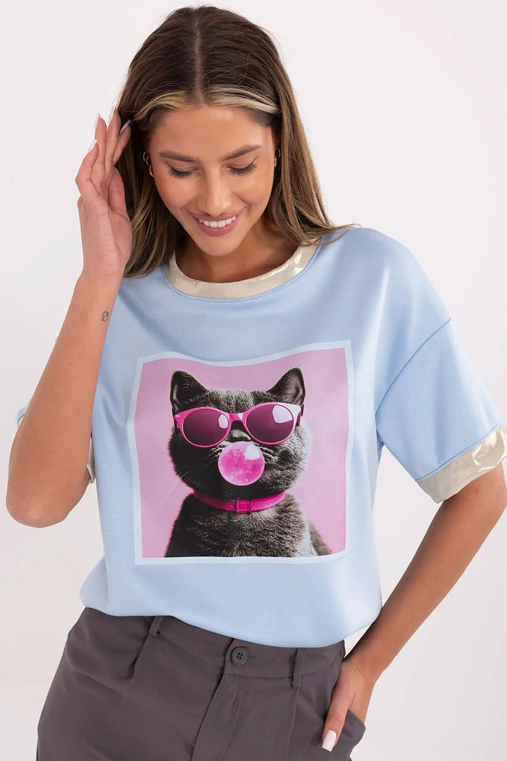 Bubble Gum Cat Everyday Comfort Blouse with Subtle Front Print - Ludowika 
