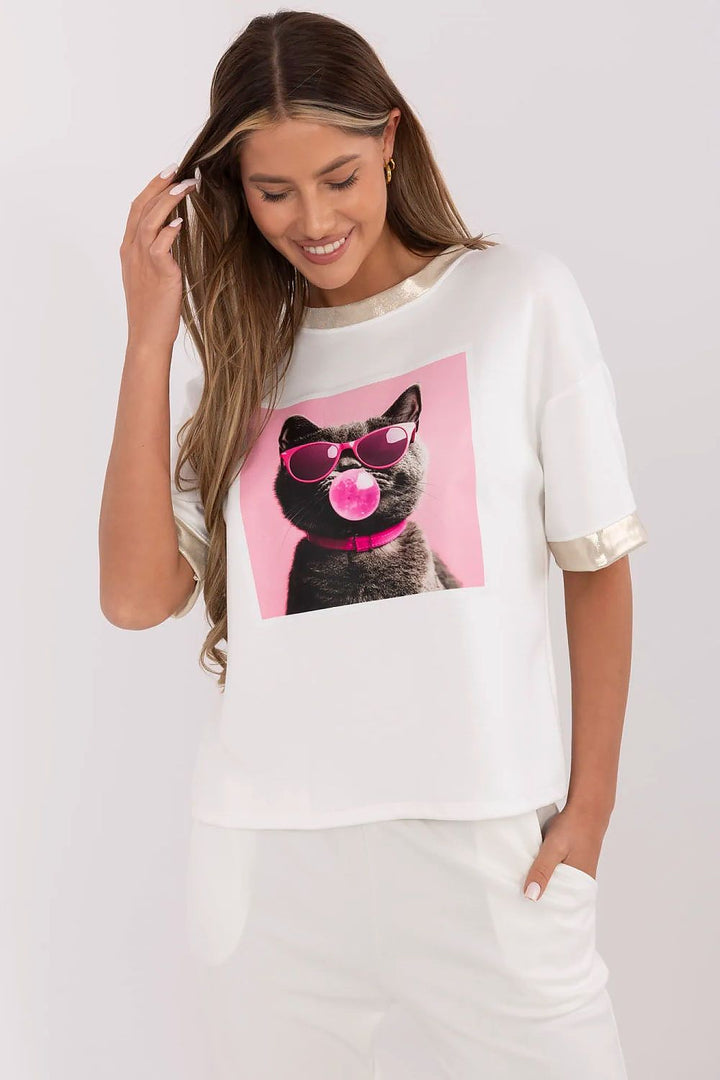 Bubble Gum Cat Everyday Comfort Blouse with Subtle Front Print - Ludowika 