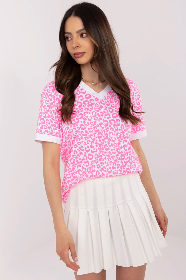 Casual Women's V-Neck Blouse – Animal Print, Cotton Blend for Comfortable Everyday Style - Ludowika 