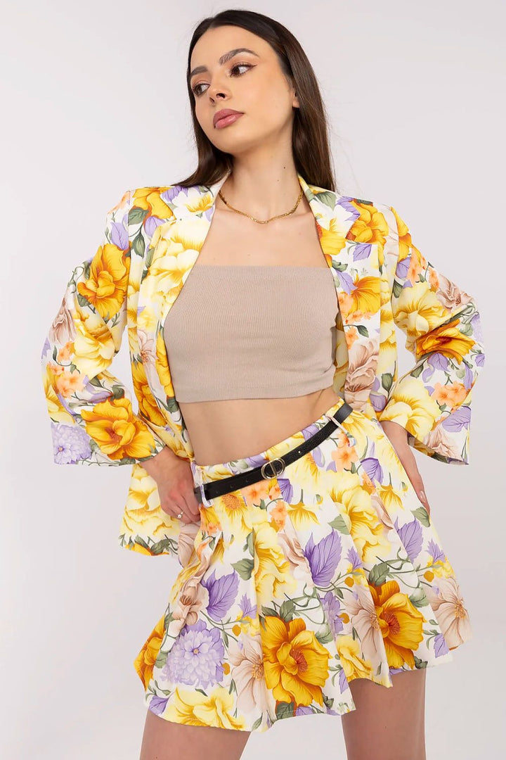 Floral Blazer and High-Waisted Shorts Set - Ludowika 
