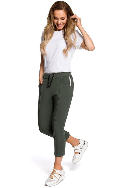 Classic Cotton Trousers with a Modern Touch