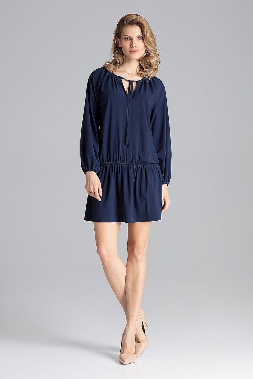 Loose-Fitting Dress with Elastic Waist and Adjustable Neckline