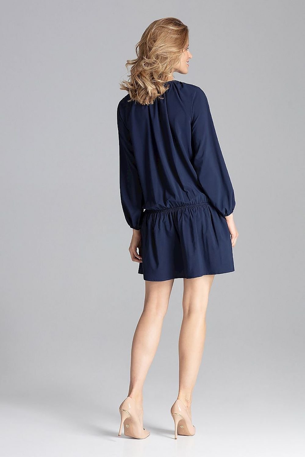 Loose-Fitting Dress with Elastic Waist and Adjustable Neckline