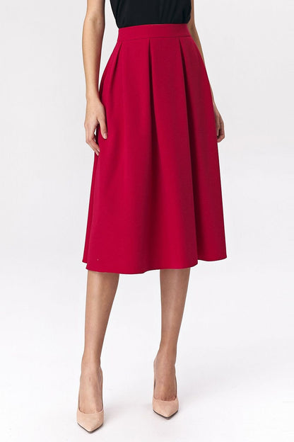 A wide flared midi skirt in vibrant fuchsia with a soft-touch fabric, back zip, and lining. Perfect for office or casual looks.

