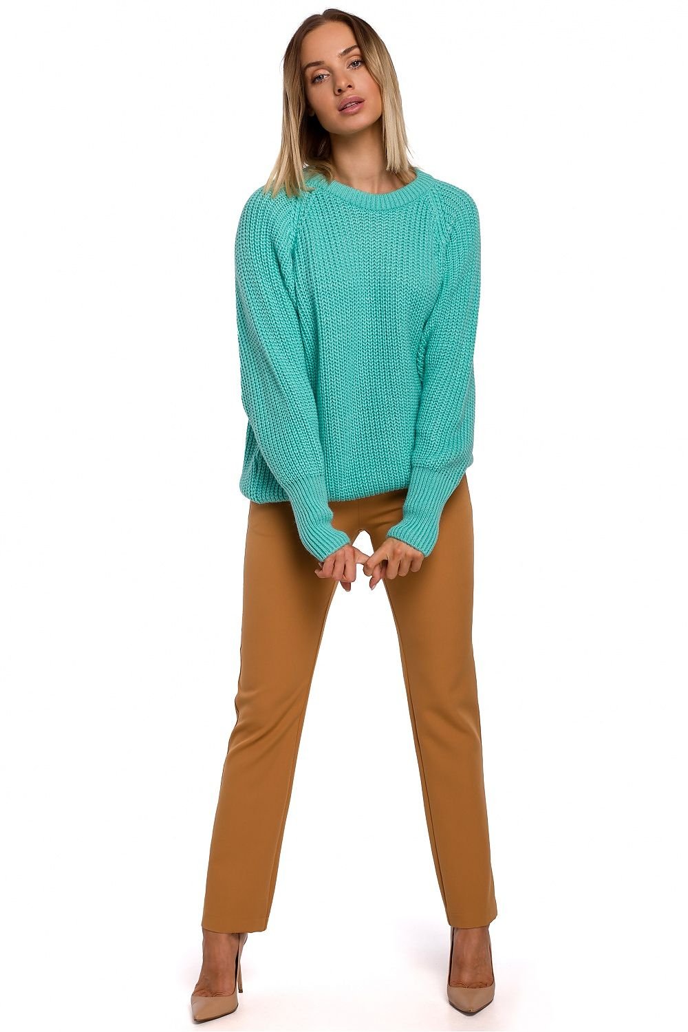 Timeless Ribbed Sweater with Wide Sleeves