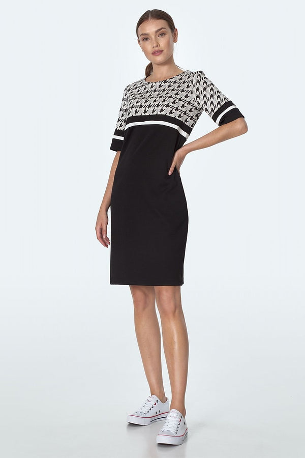 Versatile Classic Dress with Pockets