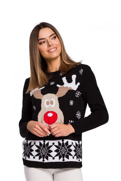 Adorable Reindeer Motif Sweater for Cozy Christmas Moments