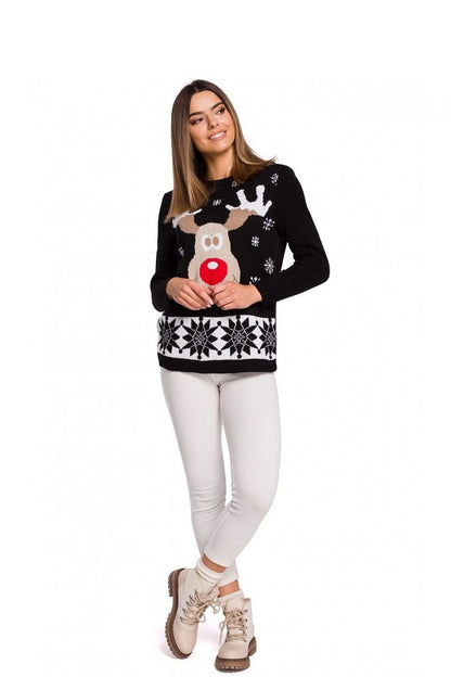 Adorable Reindeer Motif Sweater for Cozy Christmas Moments