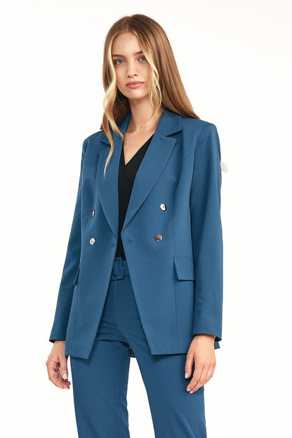 Veste ajustée à double boutonnage aux couleurs d'automne avec une coupe plus longue élégante