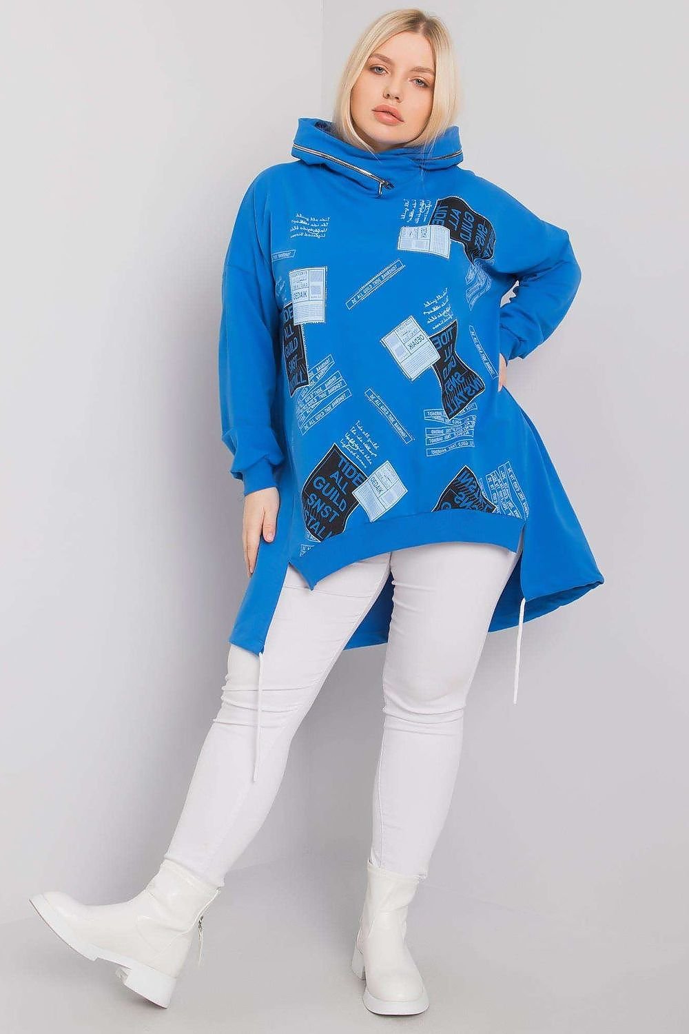 Dunkelrote und blaue Hoodies mit Aufdruck und Applikation