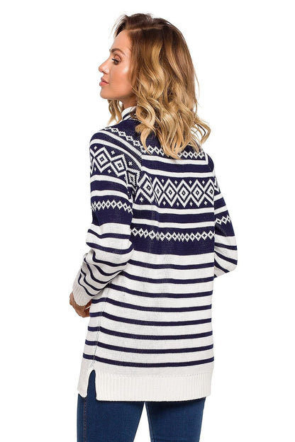 Warm Half-Zip Sweater with Winter Motif and Side Slits