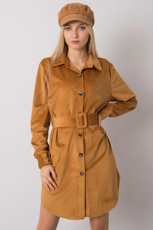 A chic camel-colored button-down dress with long sleeves, featuring a belt that accentuates the waist. A versatile and stylish piece suitable for various occasions.






