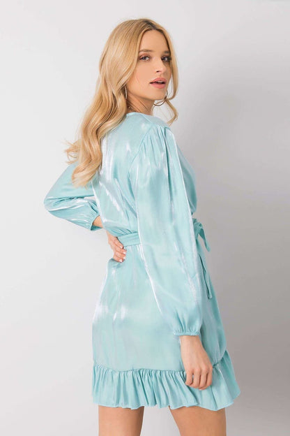 Robe pour femme avec volant et ceinture à nouer