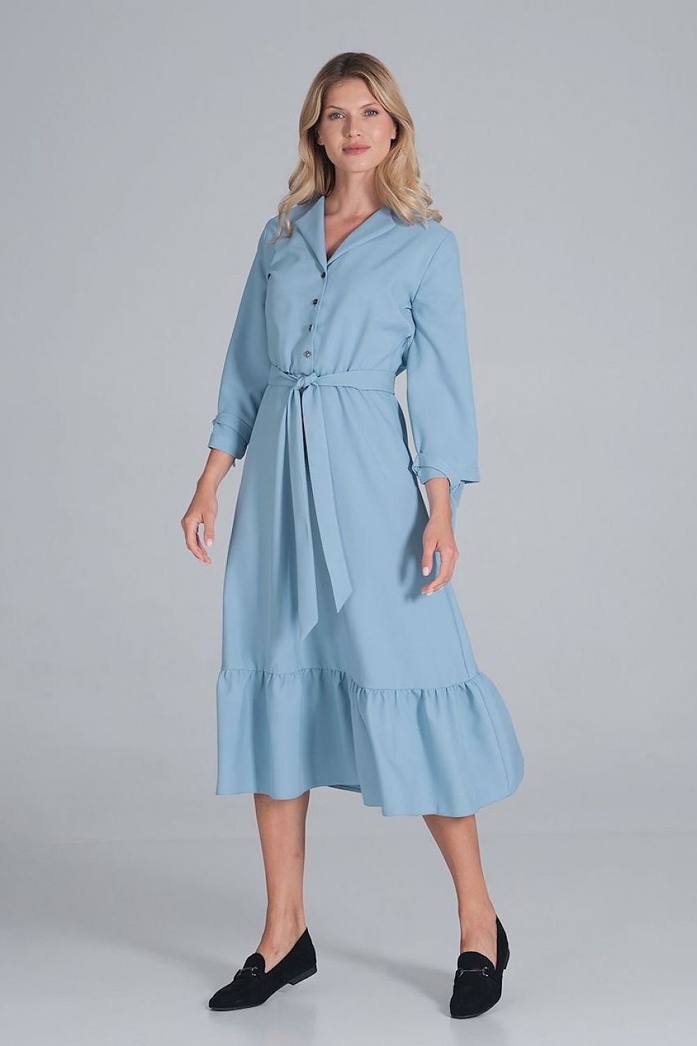 Robe longue avec col en V, ourlet à volants et manches nouées