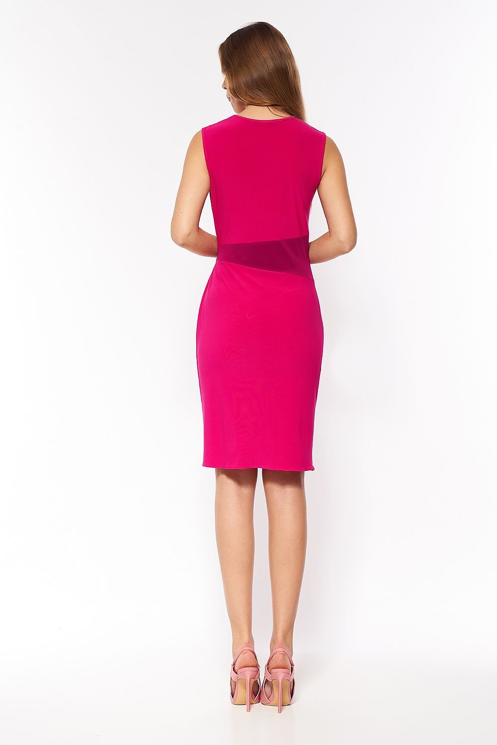 Chic Envelope Dress with Contrasting Waist Belt