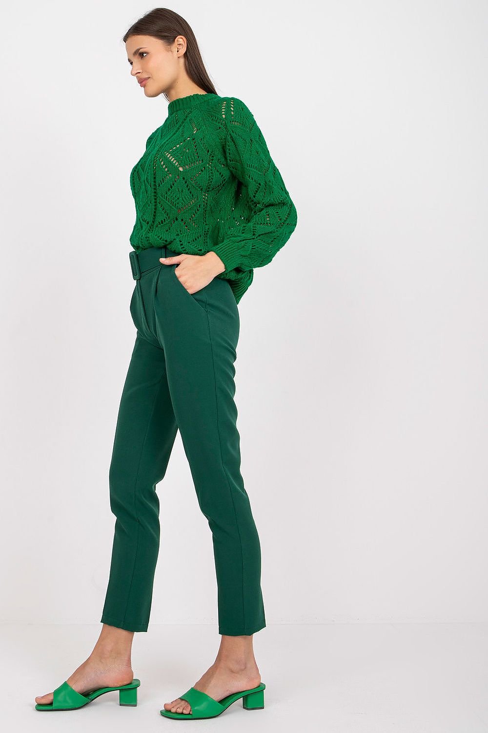 Pantalon taille haute avec fermeture éclair et ceinture