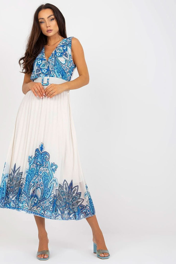 Flared Sleeveless Summer Dress with Envelope Neckline and Pleated Bottom - Ludowika 