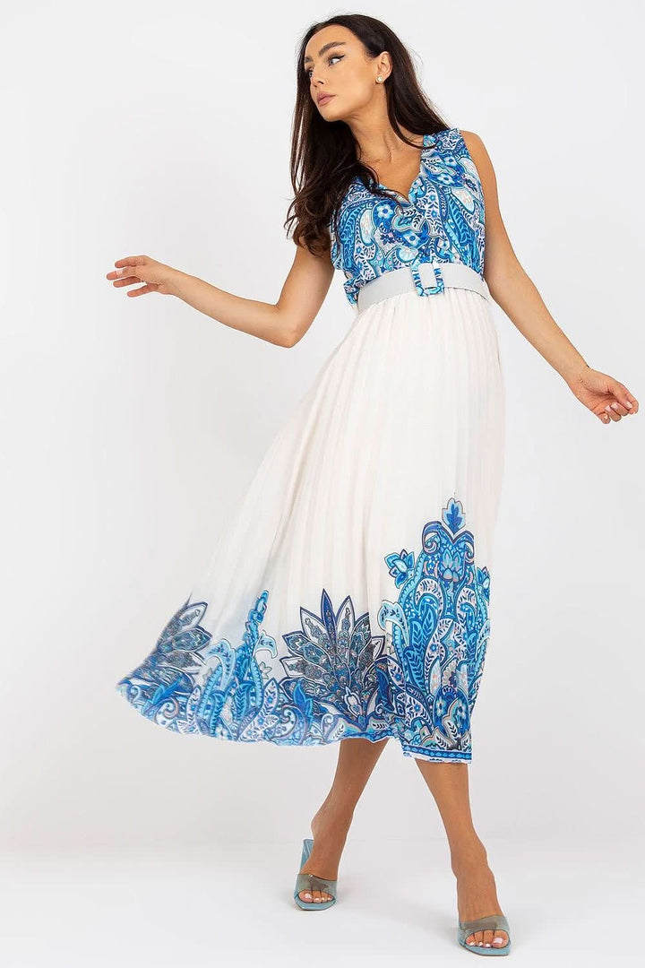 Flared Sleeveless Summer Dress with Envelope Neckline and Pleated Bottom - Ludowika 