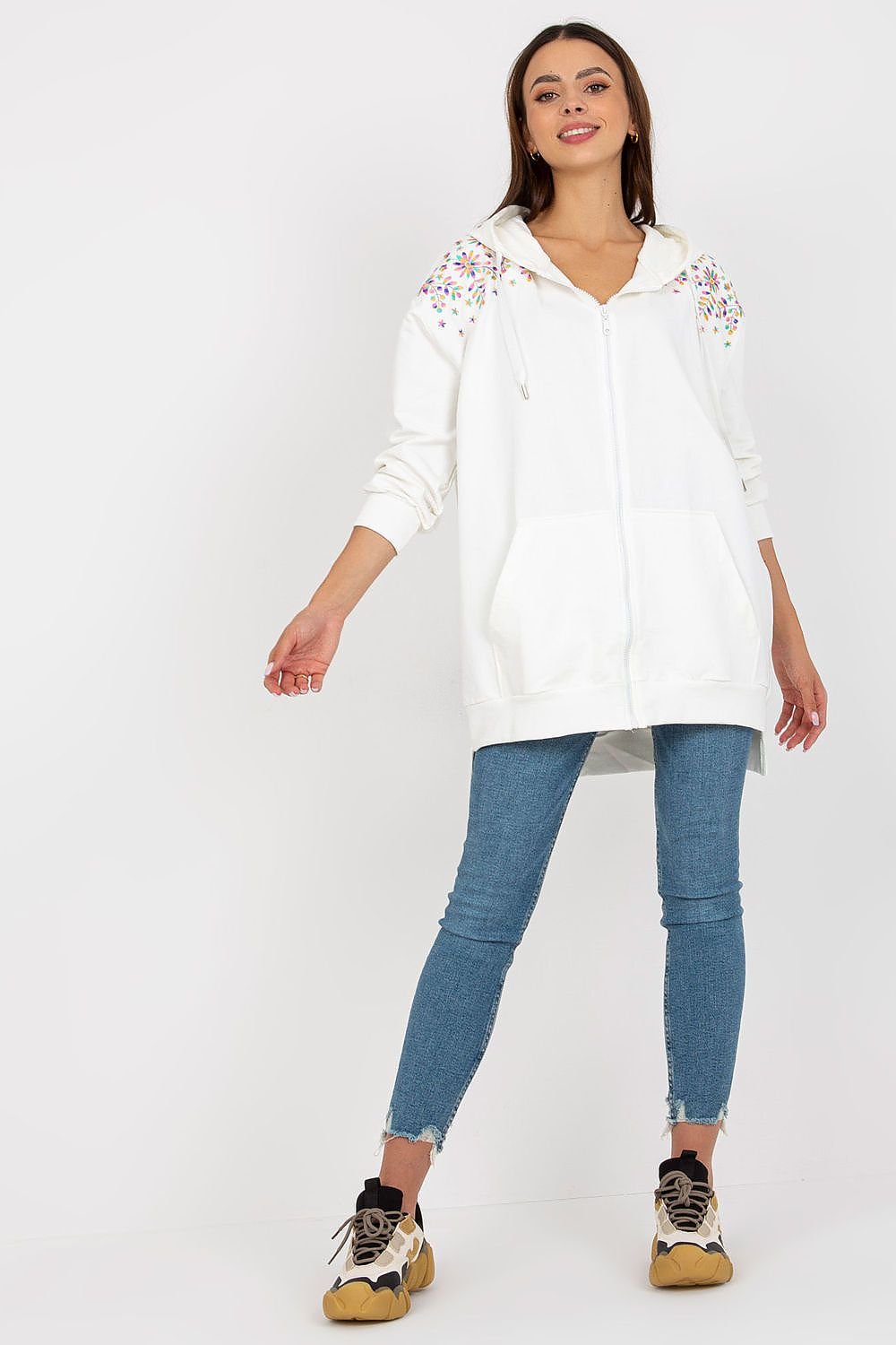 A women's zippered sweatshirt with long sleeves, a cozy hood, and a front pocket, featuring unique embroidery on the shoulders for a stylish touch. Ideal for casual wear with a modern flair.






