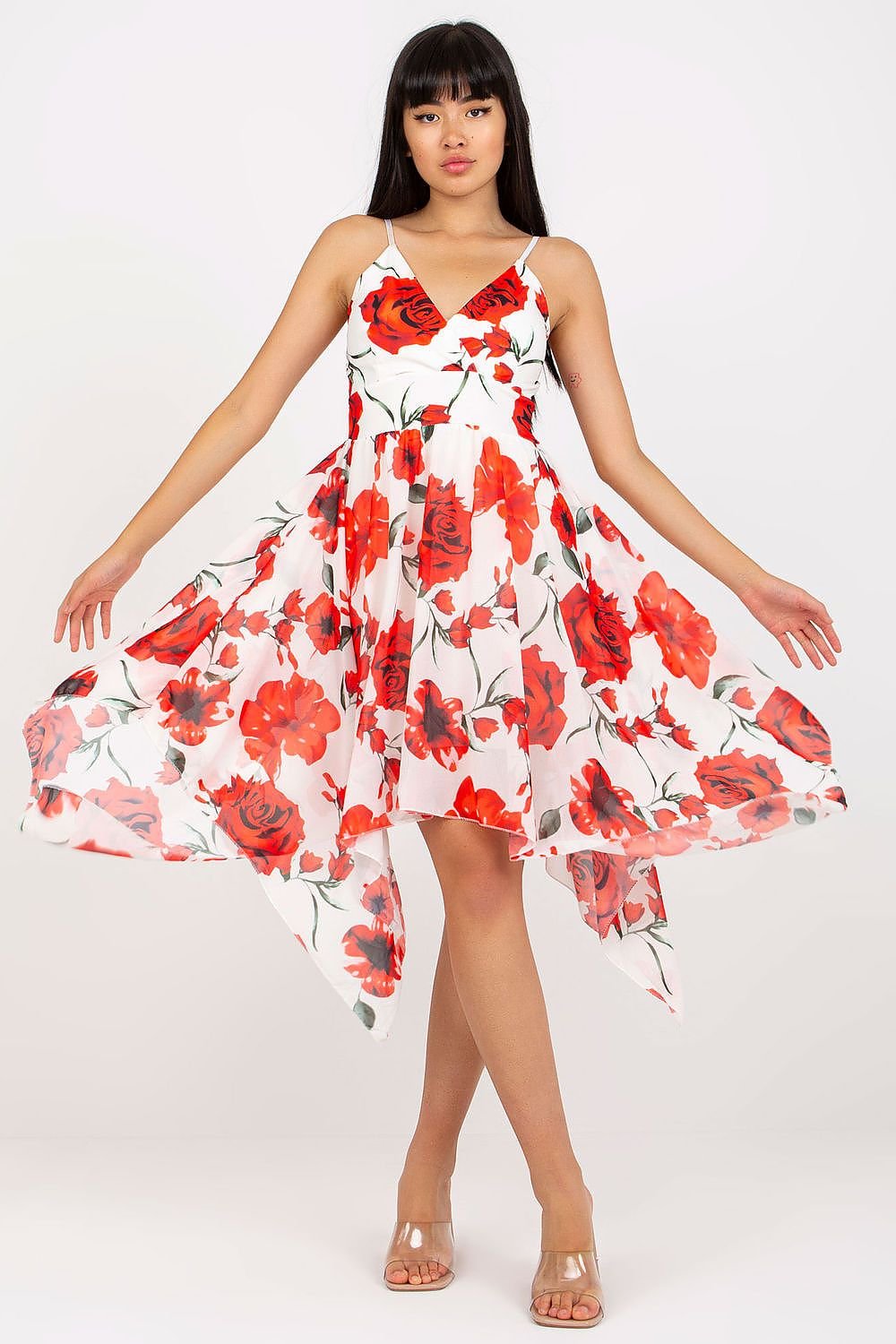 Sommerkleid mit Rosen-Blumenmuster, verstellbaren Trägern und asymmetrischem Saum