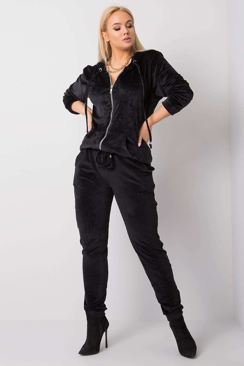 Plus-Size Velour Sweatshirt and Pants Set with Hood, Zipper, and Tie Waist