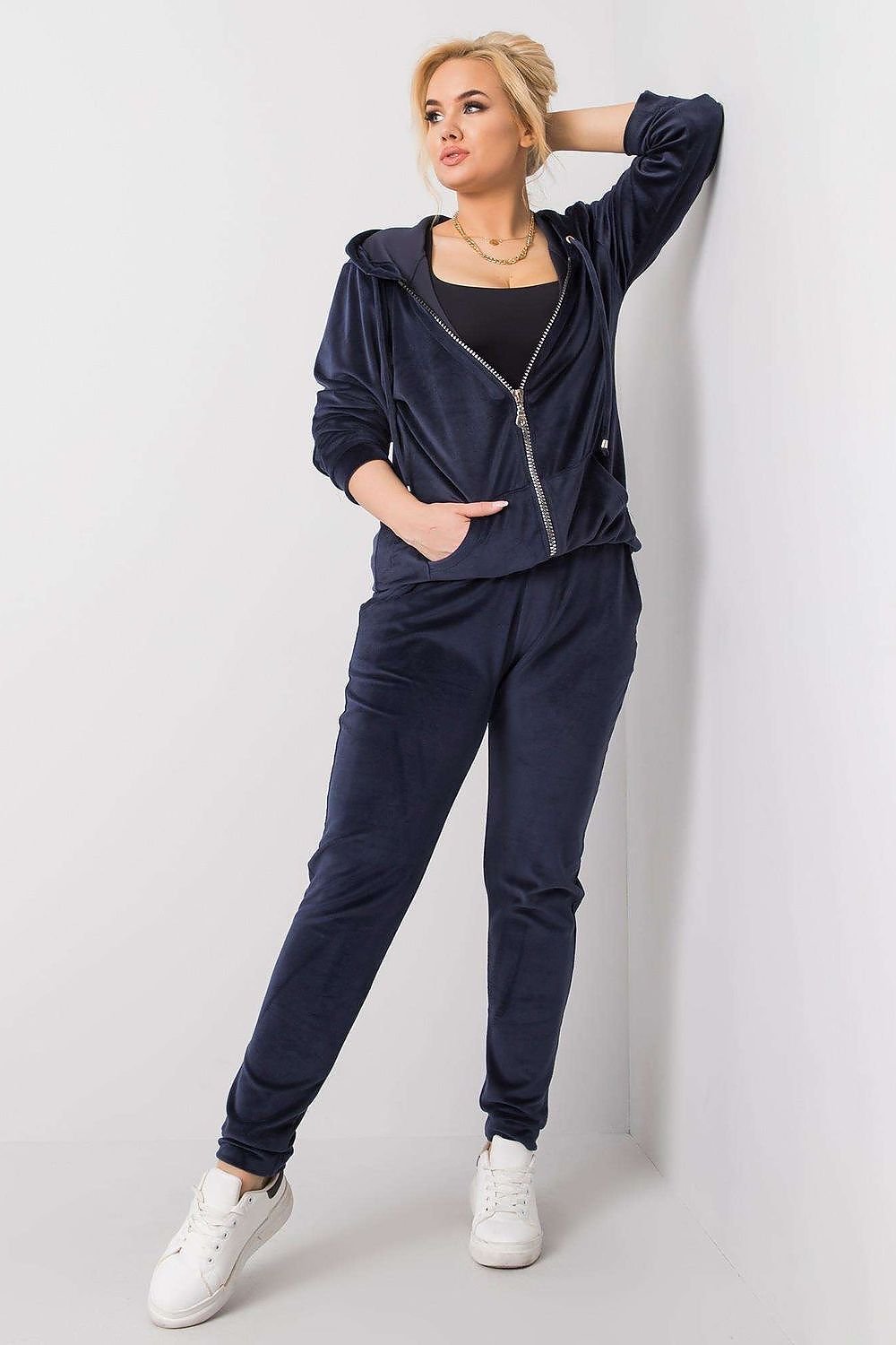 Plus-Size Velour Sweatshirt and Pants Set with Hood, Zipper, and Tie Waist