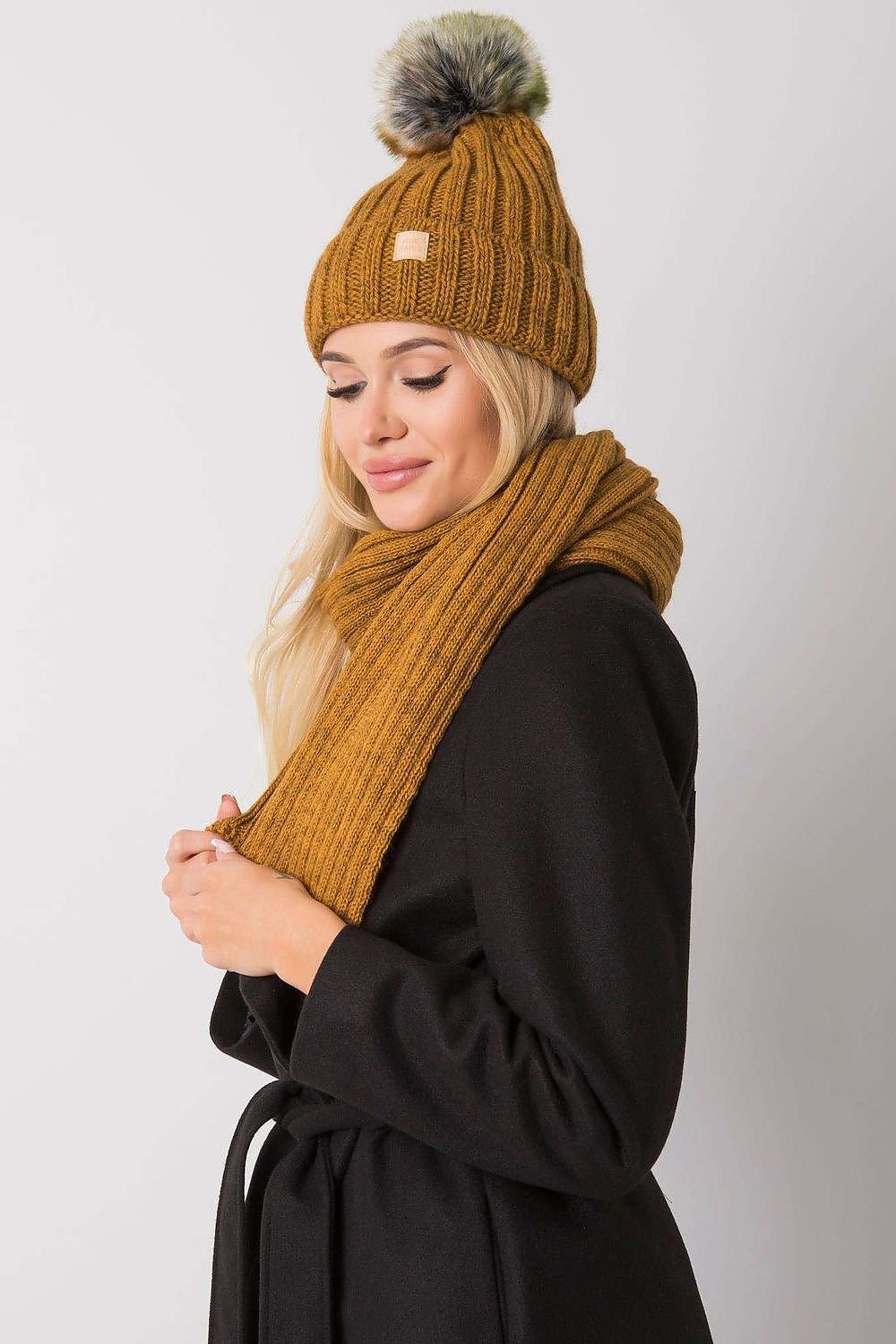 Ensemble bonnet et écharpe d'hiver pour temps froid