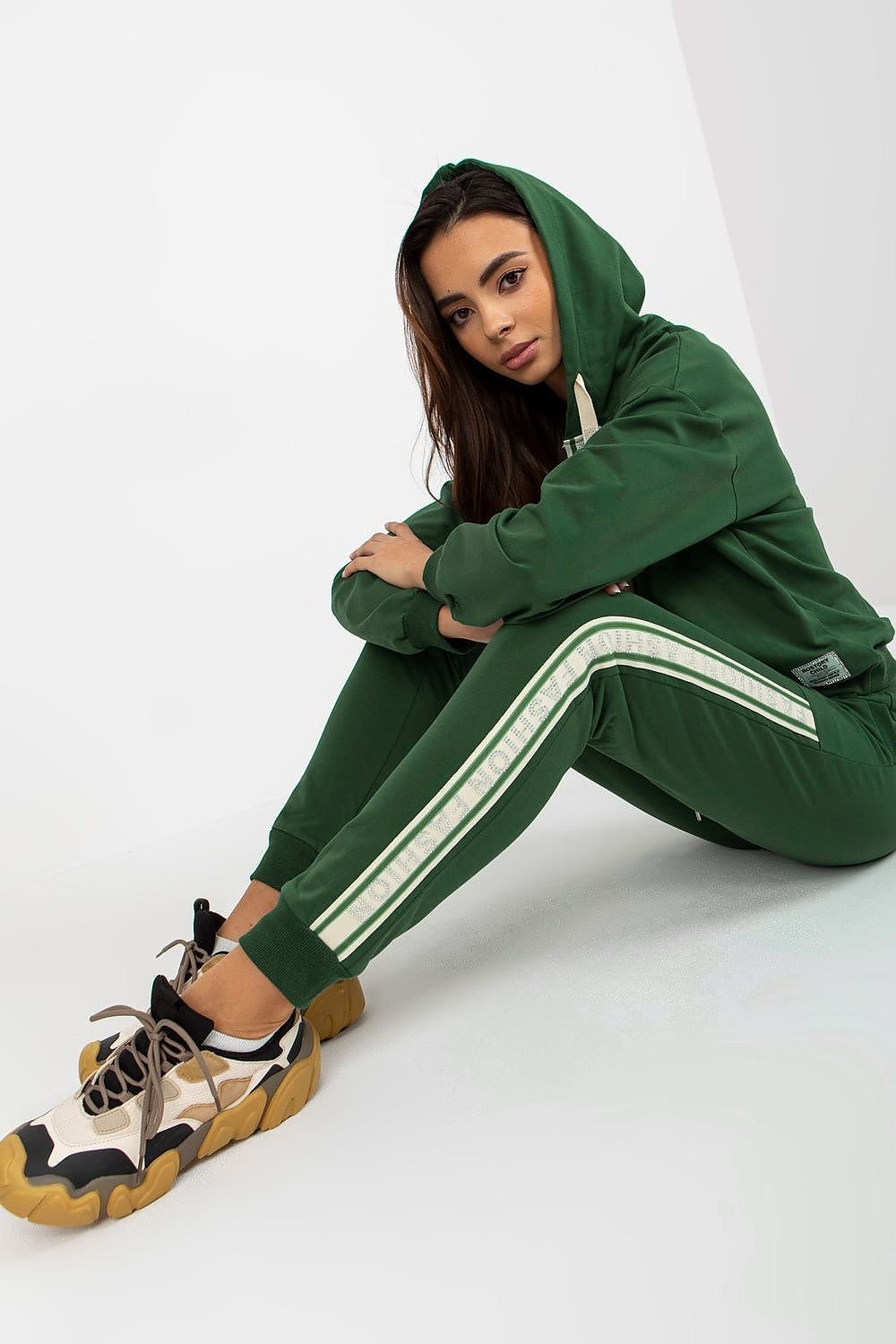 Sweatshirt Set with Hood and Pants