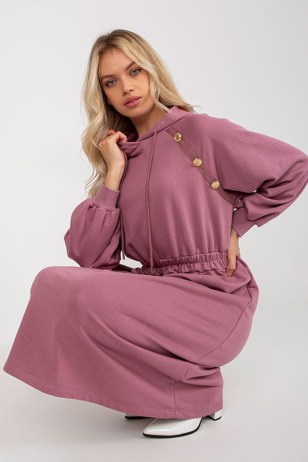 Robe sweat à capuche avec manches longues et taille élastique