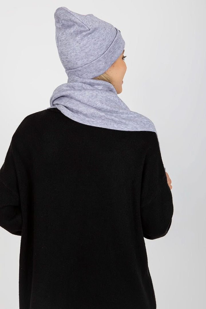 Winter Hat and Scarf Set for Warmth and Style - Ludowika 
