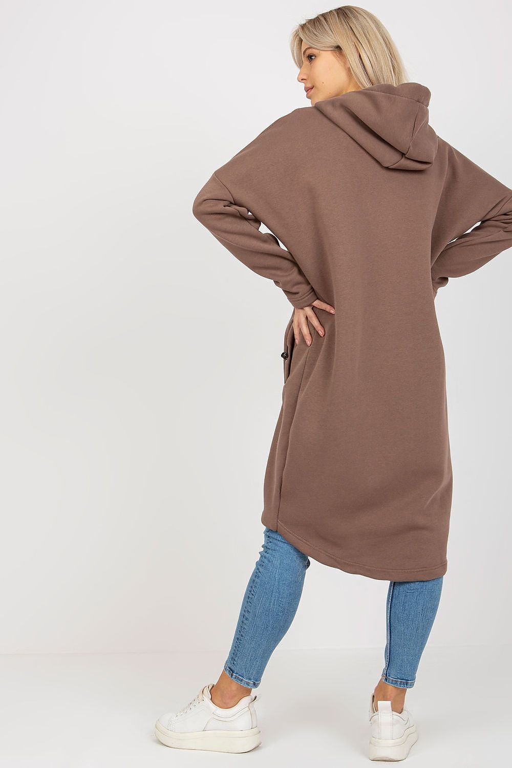 Elongated Zip-Up Sweatshirt with Hood and Side Pockets