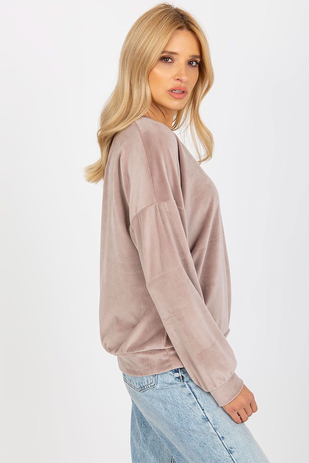 Velour Women's Sweatshirt with Long Sleeves and Heart Neckline