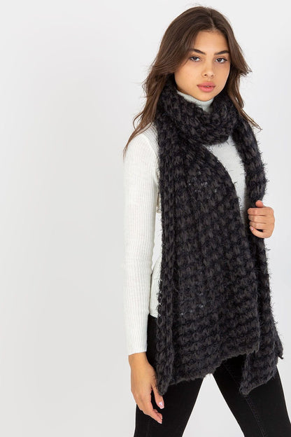 Warm Women's Knitted Scarf