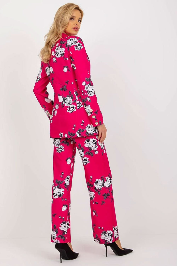 Elegant Long-Sleeved Women's Jacket with Button Closure and Roses Print - Ludowika 