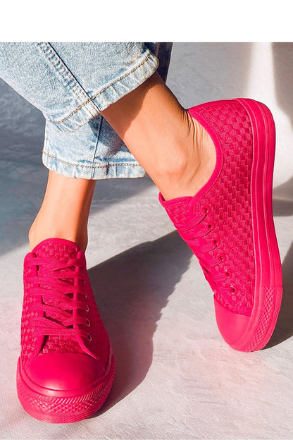 Baskets pour femmes de couleur unie en rouge énergisant