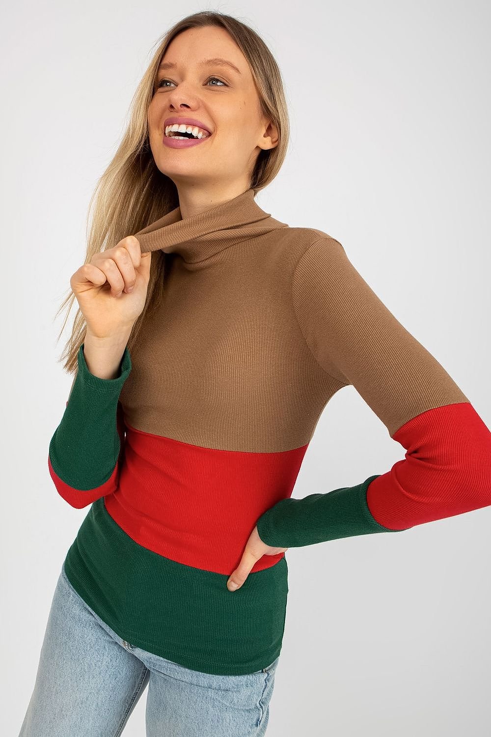 Women's Ribbed Turtleneck Sweater with Long Sleeves