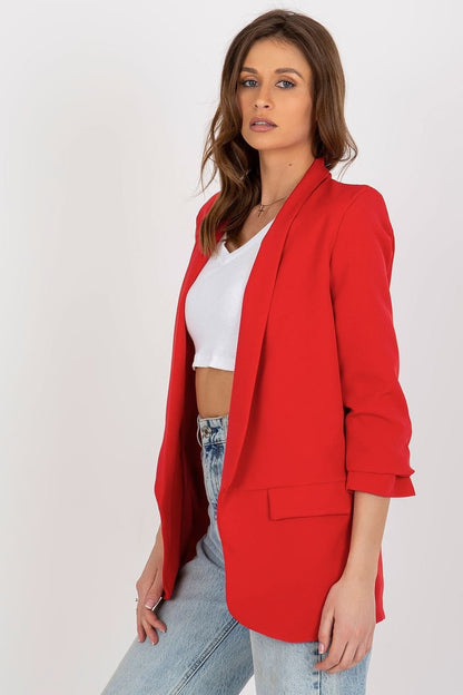 A stylish women's jacket with 3/4 sleeves, an unbuttoned design, and lined interior. Featuring imitation pockets and shoulder cushions for a unique look, this jacket is a perfect fit for a variety of occasions.






